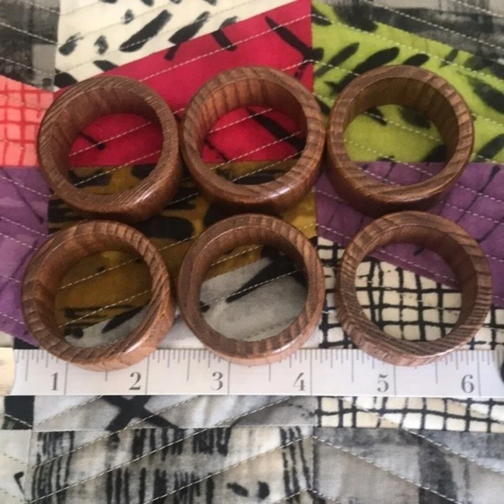 Wood Napkin Rings Set Retro